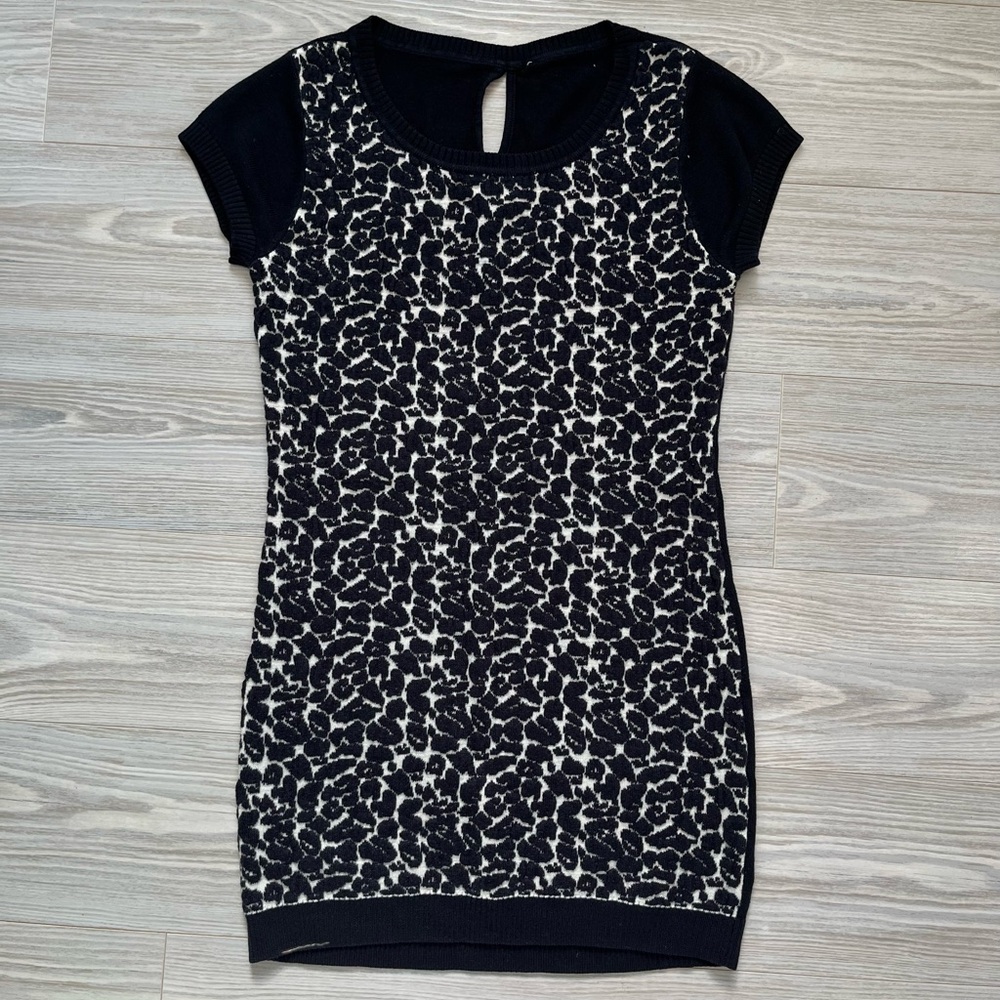 Leopard print sweater dress